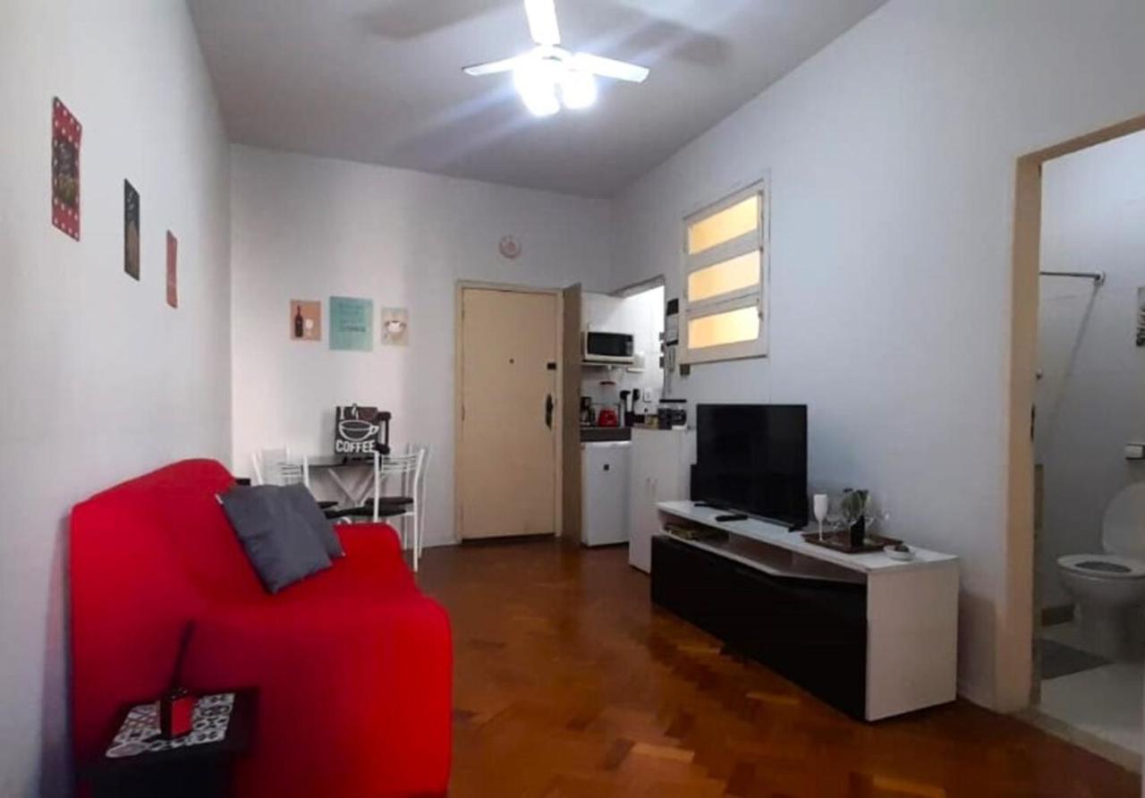 Otimo Quarto/sala A 100m Da Praia Copacabana! Appartement